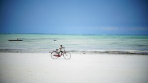 Mountain bike Tanzania Zanzibar Rondreis Op Maat Specialist